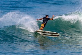 Longboard Paradise Surfclub