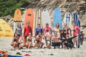 Longboard Paradise Surfclub