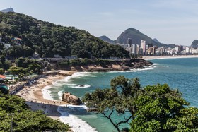 Costa Azul by Omar do Rio