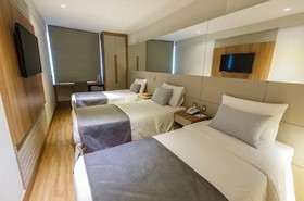 Hotel Atlantico Travel Copacabana