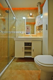 Miami Center by Rio Rentals