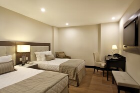 Miramar Hotel by Windsor