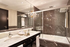 Miramar Hotel by Windsor
