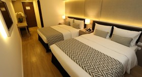 Royal Regency Palace Hotel