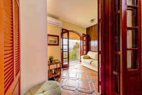 Villa Aprazivel
