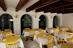 Modena Hotel