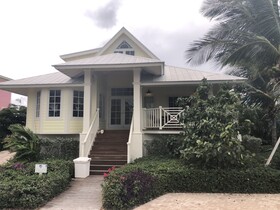 Chub Cay Cabanas