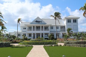 Chub Cay Cabanas