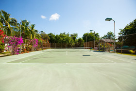 Coral Sands Hotel