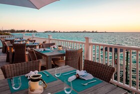 French Leave Resort - Autograph Collection