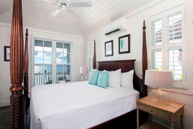 French Leave Resort - Autograph Collection