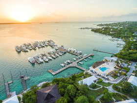 Romora Bay Resort and Marina