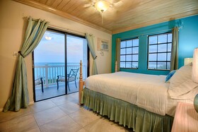 Gems At Paradise Resort