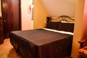 Brownstone Guesthouses