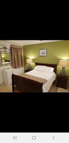 Golden Palm B & B