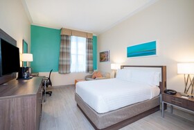 Holiday Inn Express & Suites Nassau
