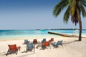 Holiday Inn Express & Suites Nassau