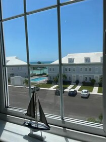 Palm Cay Marina & Beach Club