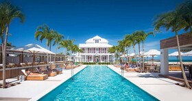 Palm Cay Marina & Beach Club