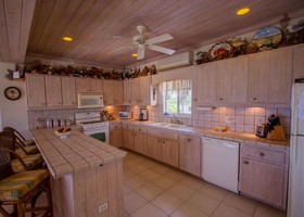 Palmetto Sunrise by Eleuthera Vacation Rentals