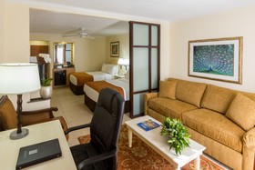 Comfort Suites Paradise Island