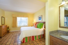 Paradise Harbour Club & Marina a Festiva Resort