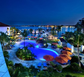 Paradise Harbour Club & Marina a Festiva Resort