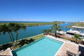 Sea Grape Villa