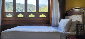 Tiger's Nest Resort