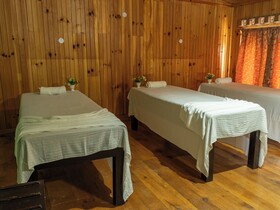 Tiger's Nest Resort