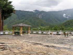 Tiger's Nest Resort