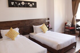 Hotel Mayto
