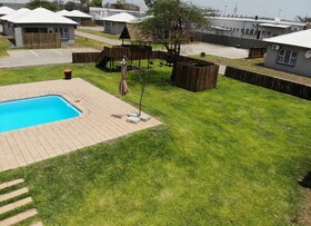 Tlou Safari Lodge