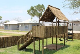 Tlou Safari Lodge