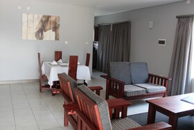 Tlou Safari Lodge