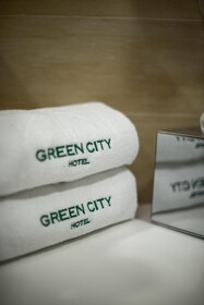 Green City Hotel
