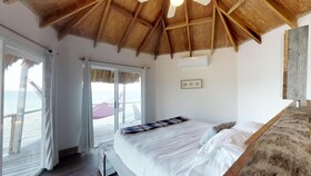 Thatch Caye, a Muy'Ono Resort