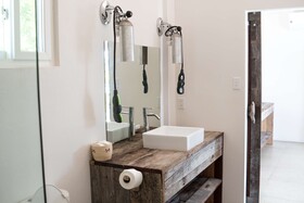 Thatch Caye, a Muy'Ono Resort