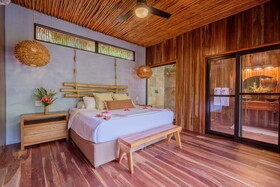 Sweet Songs Jungle Lodge, a Muy'Ono Resort