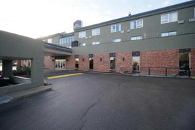 Days Inn by Wyndham Airdrie