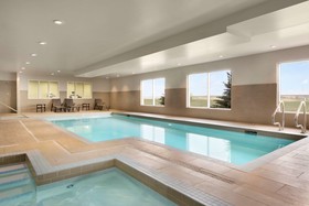 Fairfield Inn & Suites by Marriott Airdrie