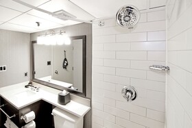 Best Western Plus Siding 29 Lodge