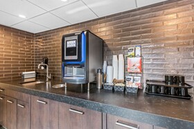 Best Western Plus Siding 29 Lodge