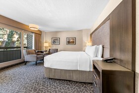 Best Western Plus Siding 29 Lodge