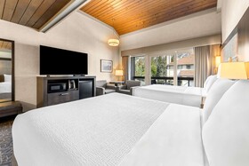Best Western Plus Siding 29 Lodge