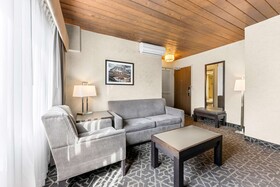 Best Western Plus Siding 29 Lodge