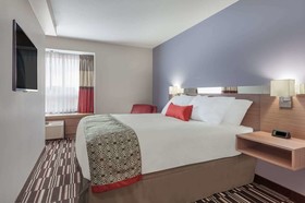 Microtel Inn & Suites by Wyndham Bonnyville