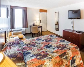 Motel 6 Brooks