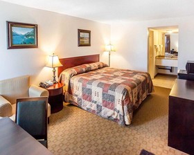 Motel 6 Brooks