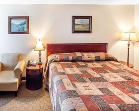 Motel 6 Brooks